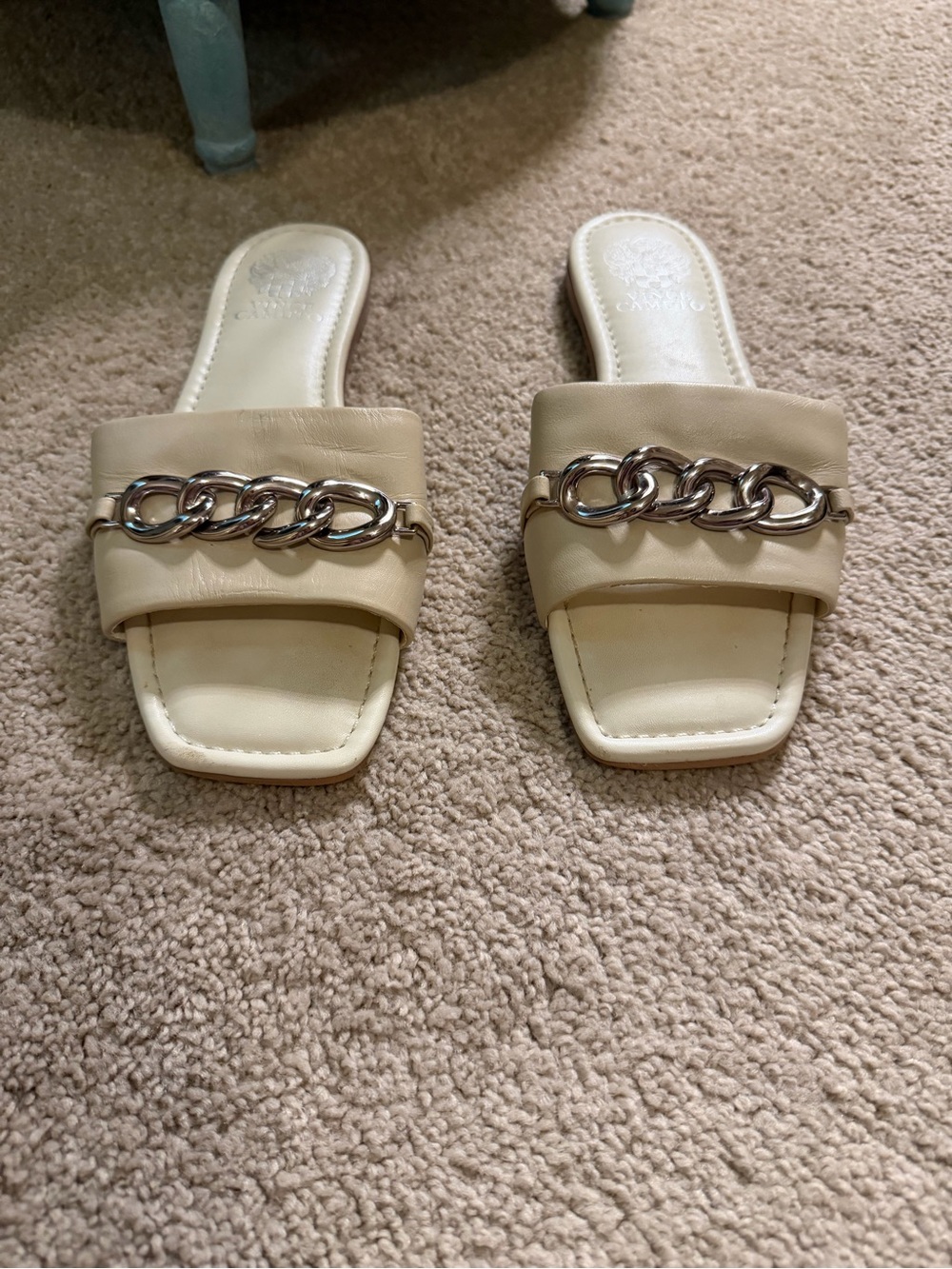 Vince Camuto Sanoral flat Leather slide sandals cream bone silver hardware 9 - Picture 3 of 6